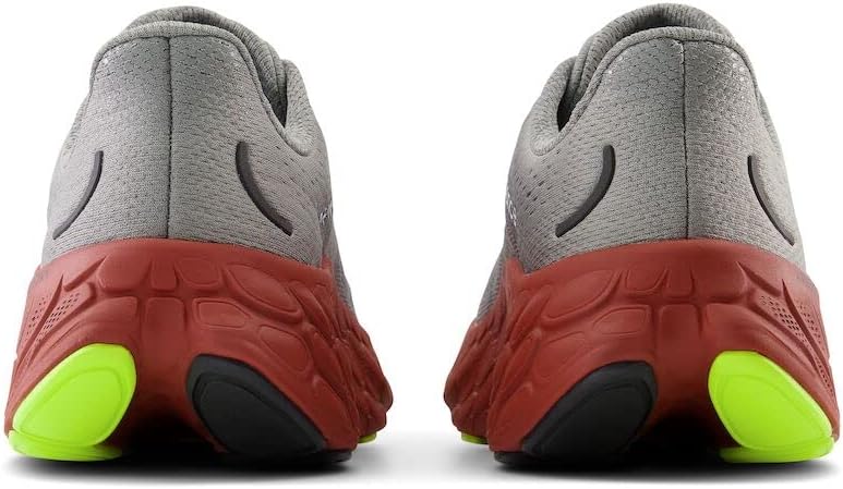 New Balance Men's Fresh Foam X More V4