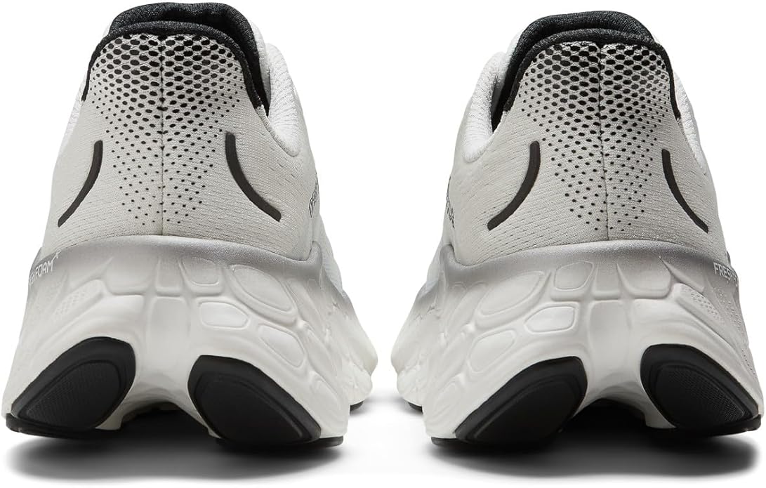 New Balance Men's Fresh Foam X More V4