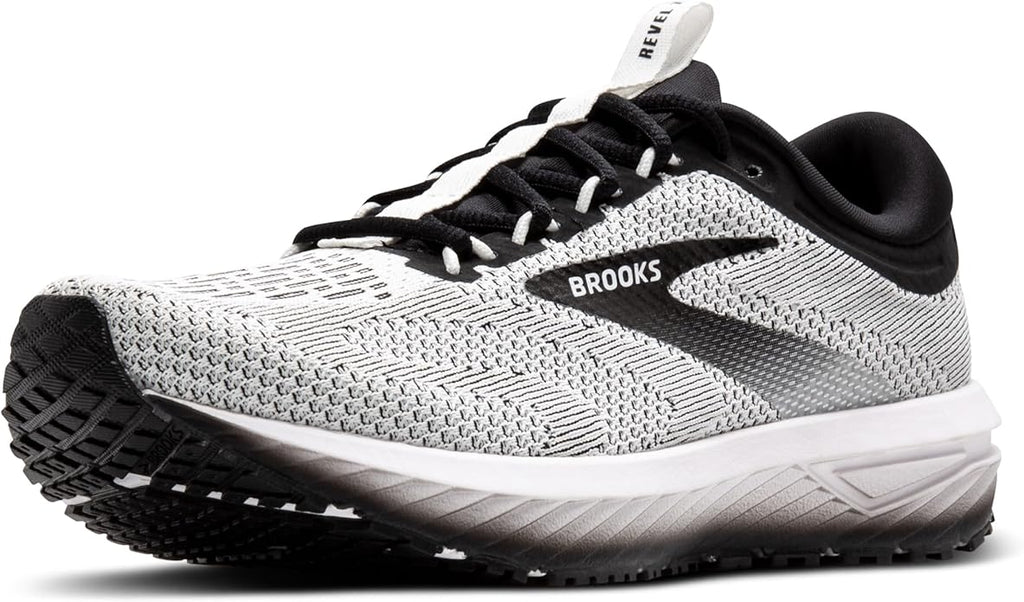 Brooks Women’s Revel 7 Neutral Running Shoe