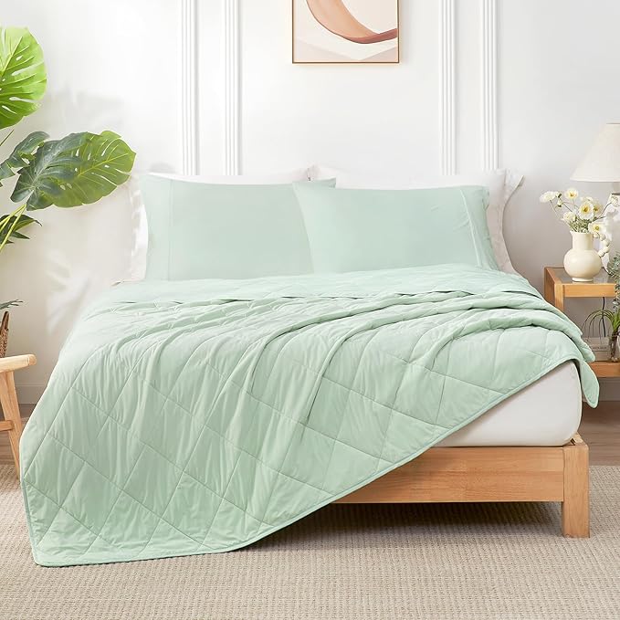 Cozy Bliss Cooling Blanket for Hot Sleepers, Q-Max 0.4 Cooling Comfort King Size, Cold Blankets for Night Sweats Sleeping, Ultra-Cool Lightweight Breathable Summer Blanket for Bed
