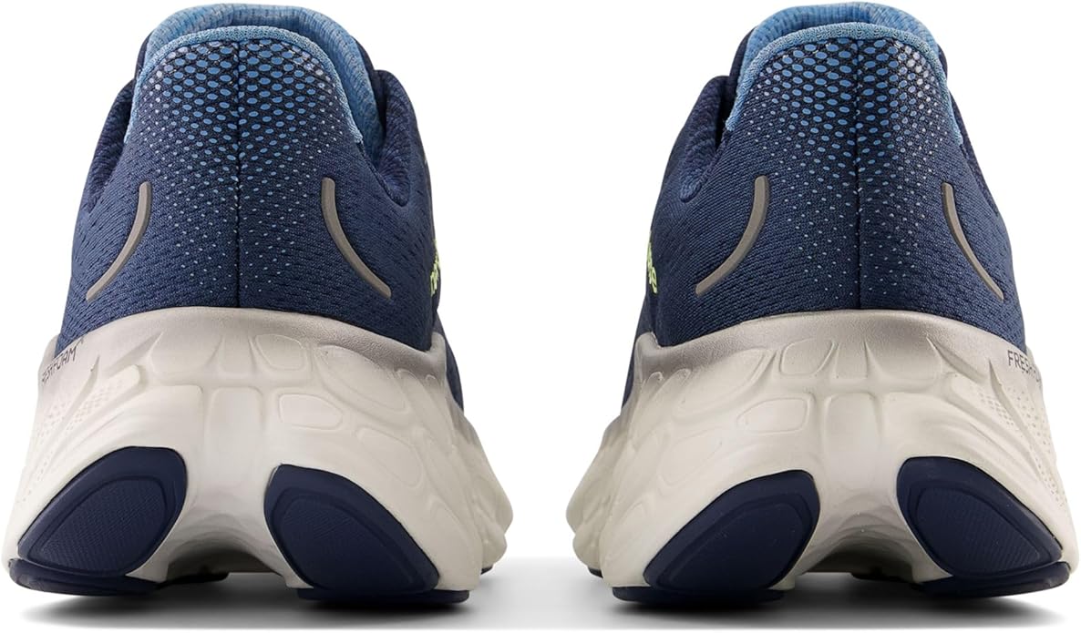 New Balance Men's Fresh Foam X More V4
